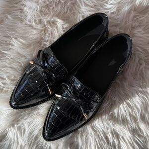 Super cute LOAFERS! (Like new!)